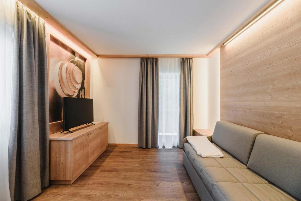 Cesa Edelweiss Living & Spa Campitello di Fassa Eksteriør bilde